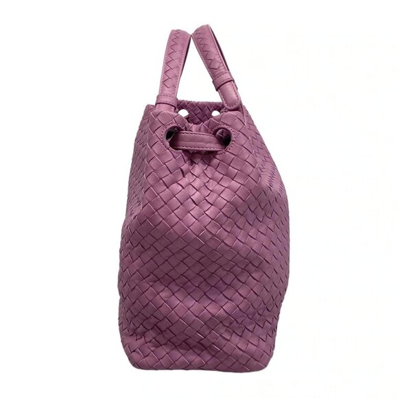 BOTTEGA VENETA Medium Garda Bag - Light Purple Leather B********* Handbag - Picture 2 of 15